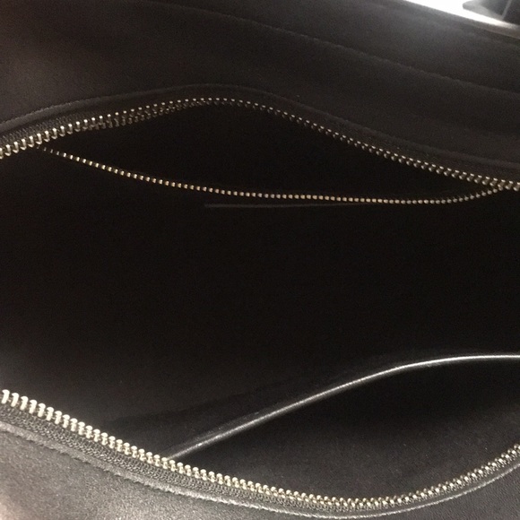 SOLD MARC JACOBS Satchel- Not available - Picture 8 of 11